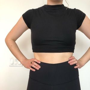 m boutique black crop top